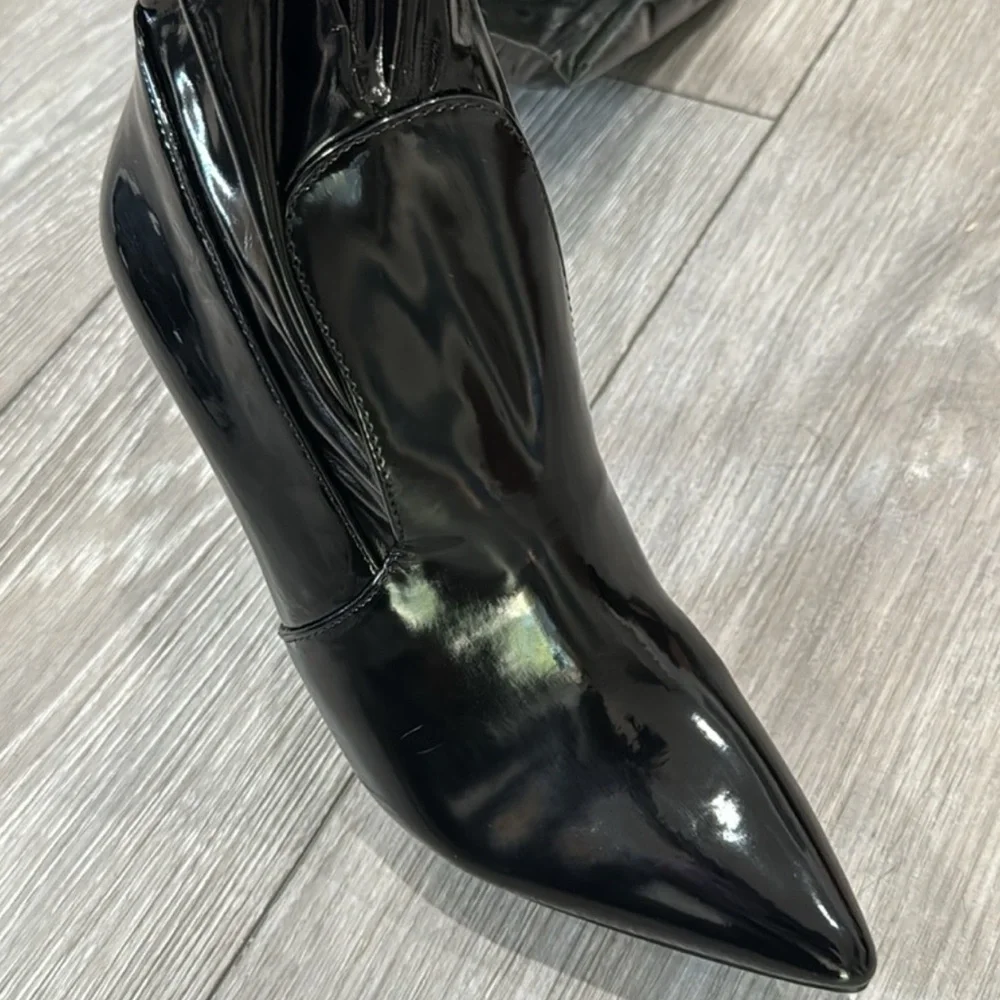 Mata Shoes mata apple